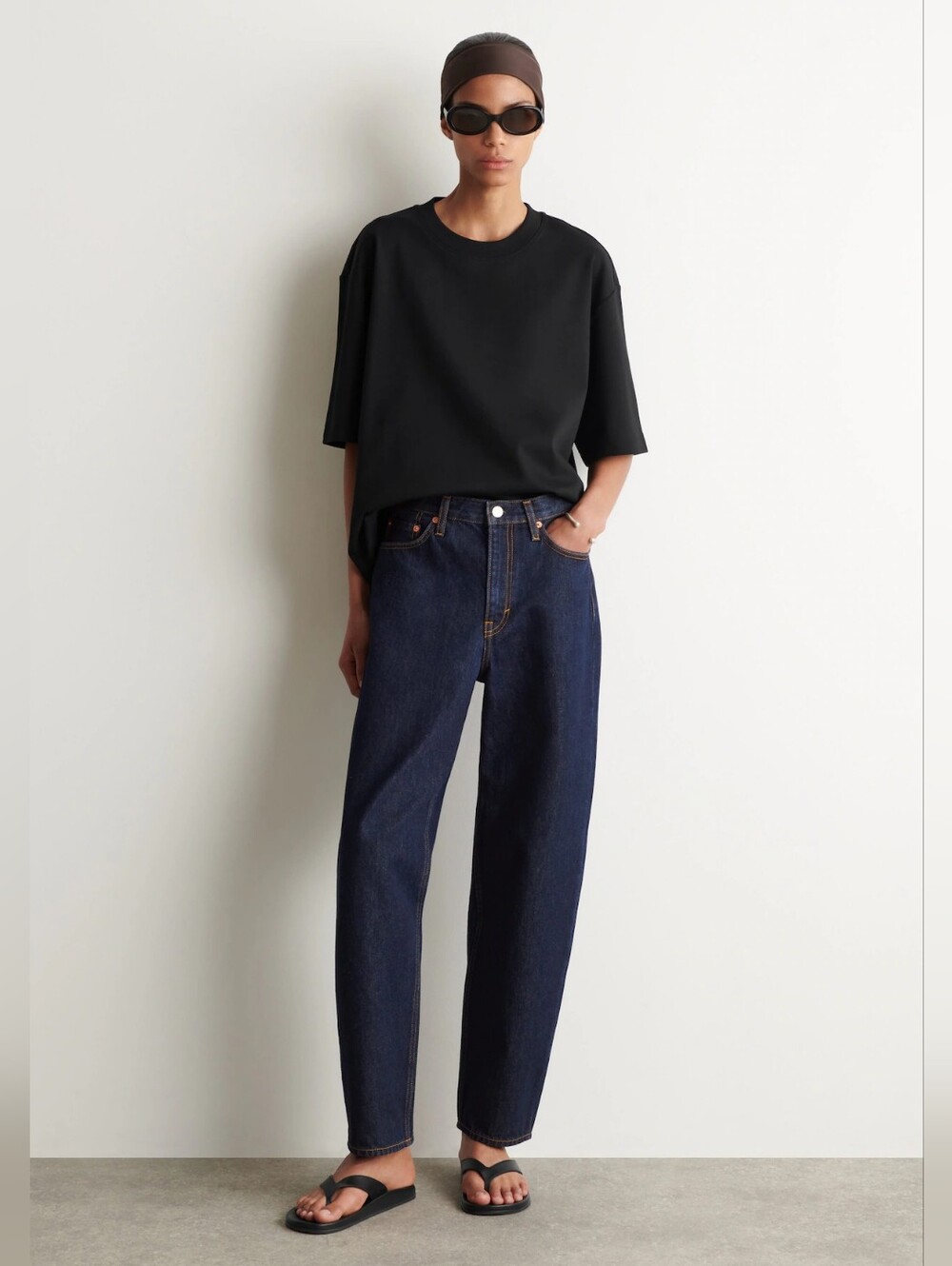 COS ARCH Tapered Leg High Rise Ankle Dark Wash Jean